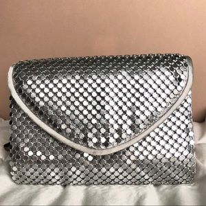 Silver Reflective Sequin Hand Clutch